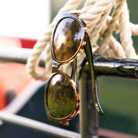 Okulary przeciwsłoneczne nakładane na okulary korekcyjne, Czarny błyszczący, Bern M