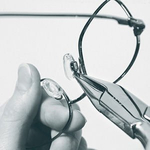 Cęgi z płaskimi półokrągłymi ostrzami