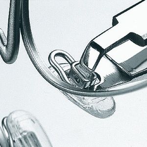 Cęgi do demontażu nanośników wciskanych