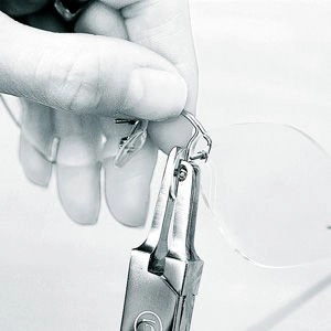 Cęgi do prostowania wsporników nanośników