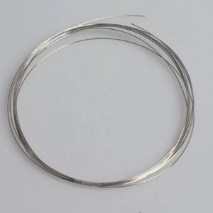 Drut lutu, biały topnik