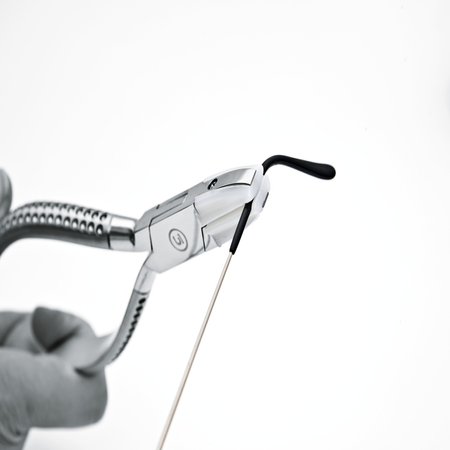 Cęgi do profilowania zausznika